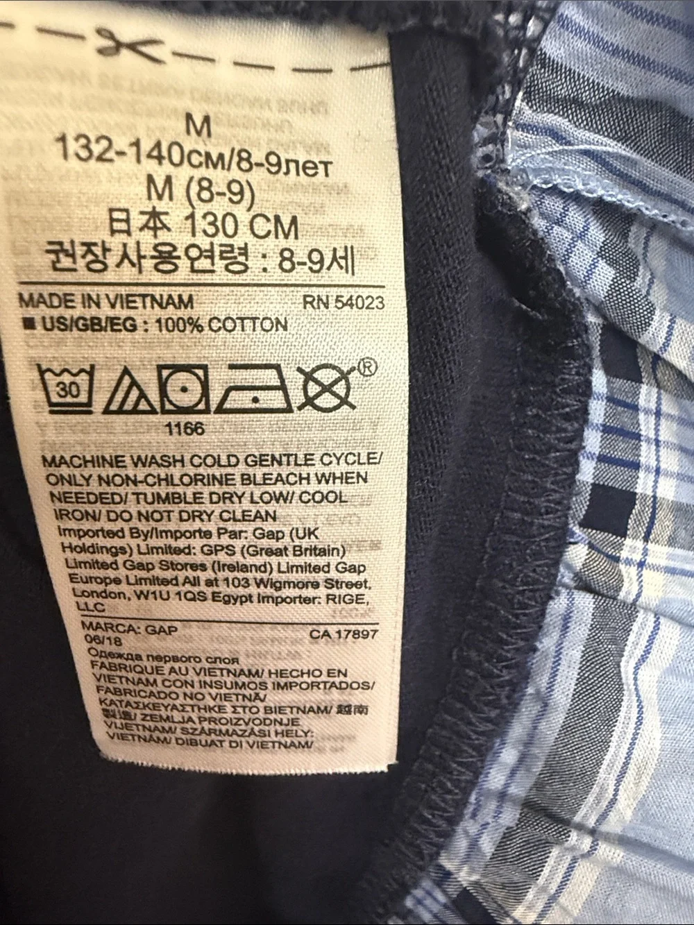 GAP navy pullover